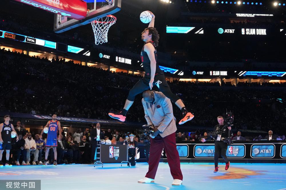 伊东纯也的 伊东纯也的